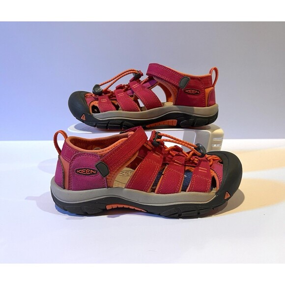 Keen Big Kid Girls Newport H2 Closed Very Berry Fusion Coral Sandal Shoes Size 4 - Picture 1 of 15